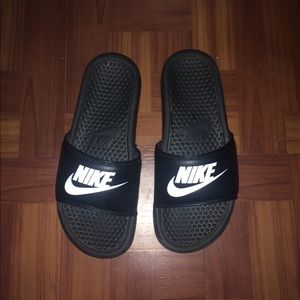 Boys Nike Slides